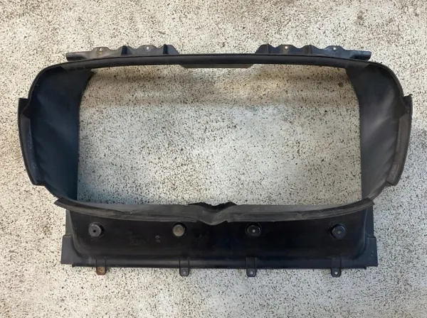 Volet radiateur Porsche Cayenne 955 OEM 7L5121283C image 2