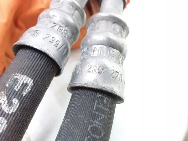 Mercedes C W205 vaihteistoöljynjäähdytysputki OEM image 4