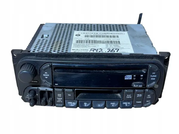 Radio CD Chrysler P05091601AF usado para Voyager IV image 2