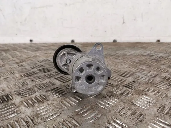 Infiniti Q50 Keilriemenspanner OEM A6512002170 image 3
