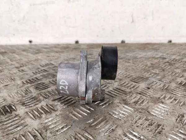 Infiniti Q50 Keilriemenspanner OEM A6512002170 image 4