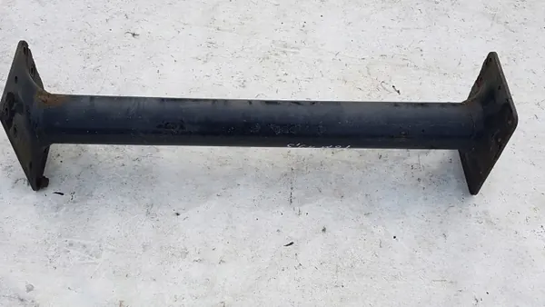 Viga transversal de chassi MAN OEM para rodas 19,5" image 2