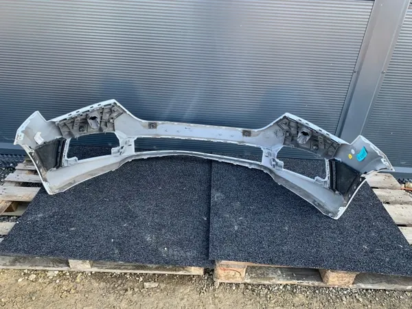 Para-choques dianteiro Skoda Scala OEM 657807221 com PDC image 6