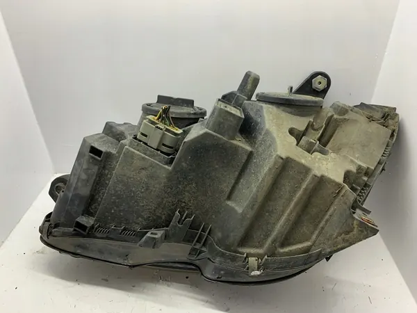 Rechter Voorlicht Mercedes W204 C-Klasse (07-14) A2048208461 image 3