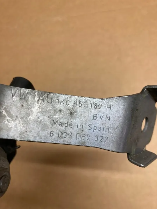 Klaxon OEM 1K0951223B pour VW Skoda Octavia Superb Yeti image 4