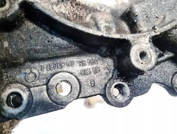 Citroen C4 Olje pump 2010 1.6L 72804803 image 4