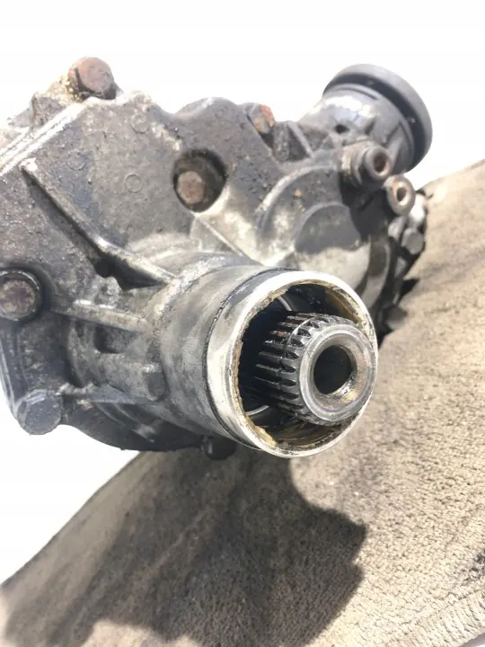 VW Transporter T5 Getriebereduzierer OEM 02H409053 image 9