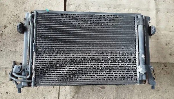 Tuulettimen jäähdytin SEAT Altea 2009 image 2