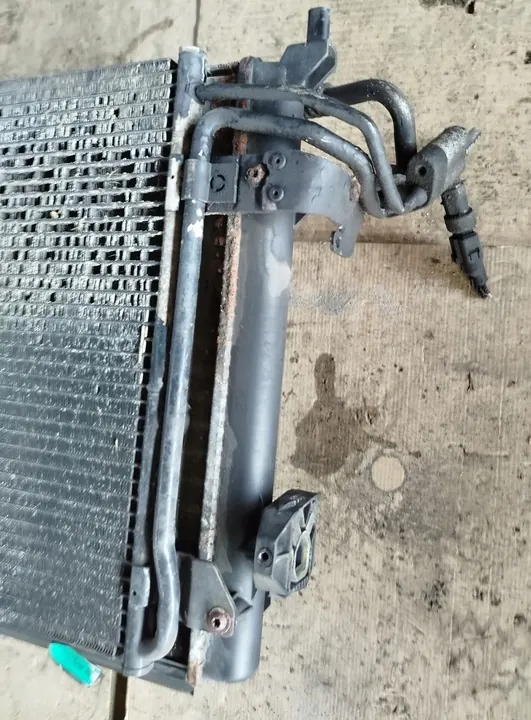 Tuulettimen jäähdytin SEAT Altea 2009 image 5