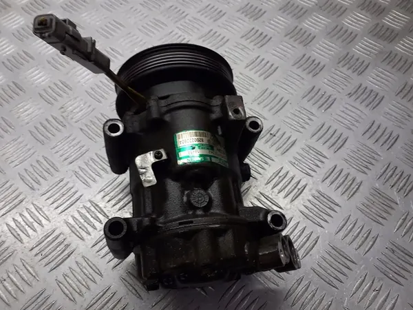 Compressore AC Nissan Micra K12 1.5 DCI 8200220924 image 2