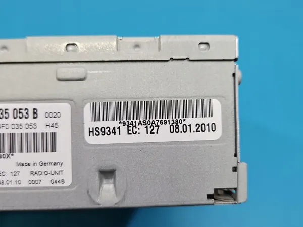 Original Audi A4 B8 Radio OEM 4F0035053B image 5