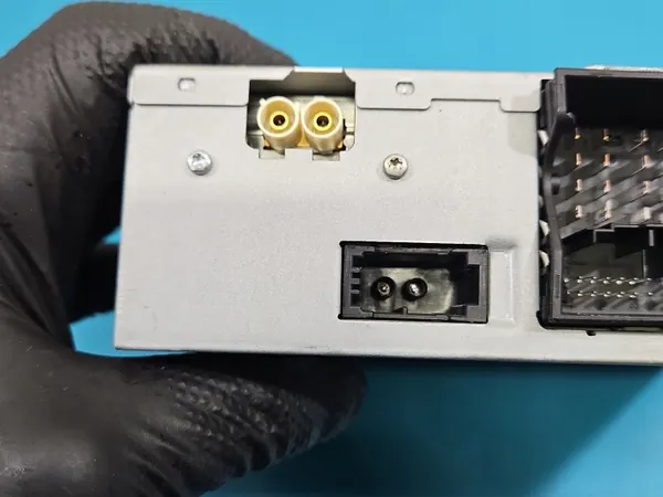 Original Audi A4 B8 Radio OEM 4F0035053B image 9