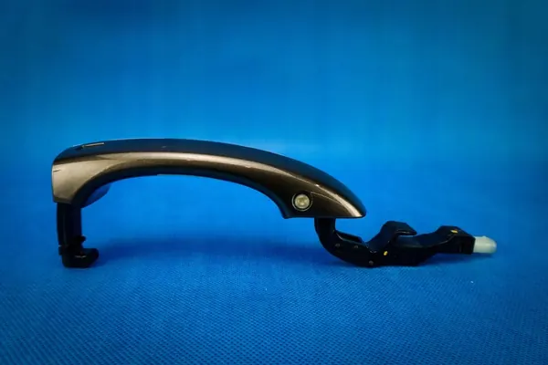 Oikea ulko-ovikahva Audi A6 A7 A8 image 5