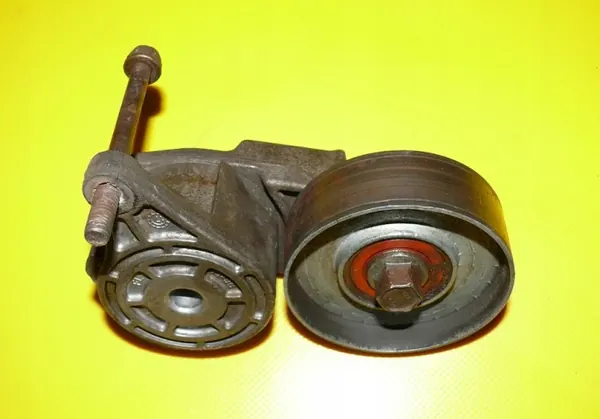 Mitsubishi OE riemspanrol - Gebruikt OEM-onderdeel image 2