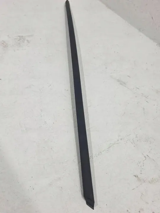 Rechte Windschutzscheibenleiste OEM 4M8854328 Audi Q8 image 3