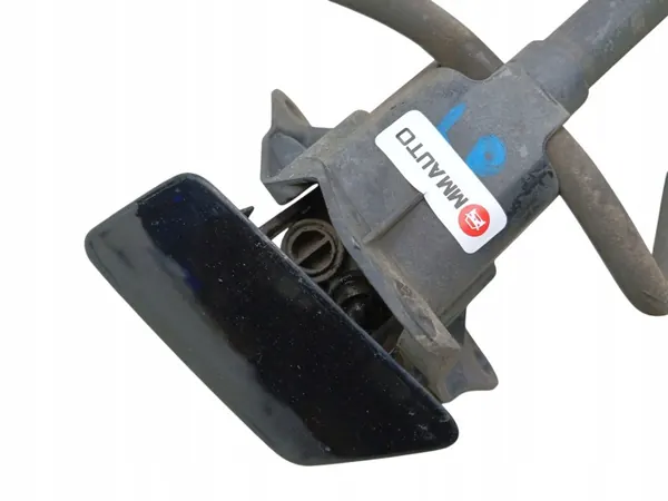 Vasen ajovalopesu suutin OEM GX63-13K131-AC image 3