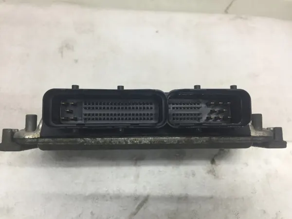 Ordinateur Voyager IV 2.5 CRD OEM P05094590AA image 4