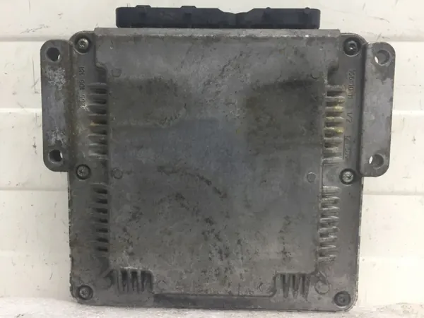 Ordinateur Voyager IV 2.5 CRD OEM P05094590AA image 5
