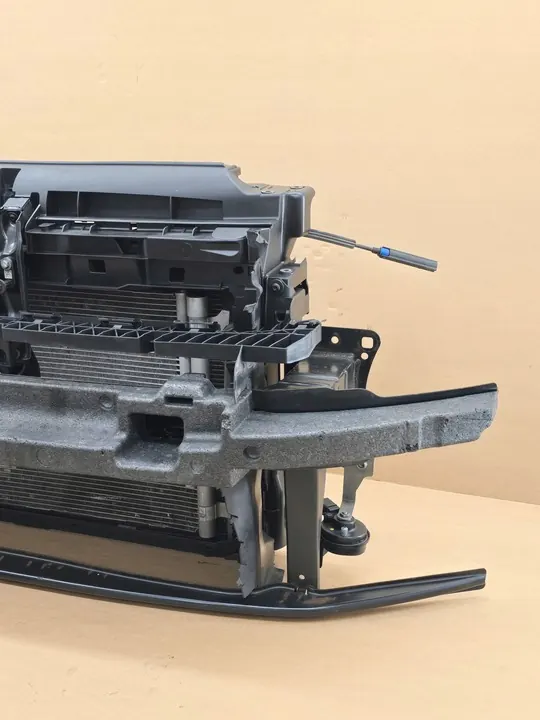 Refuerzo Frontal VW Touran 2015- image 3