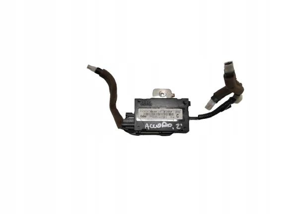 OEM 39155-SEA-G01 antenneversterker voor Honda Accord image 2