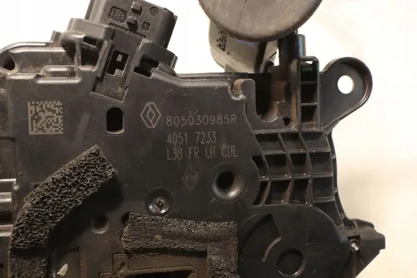 Fram Vänster Dörrlås Renault Megane 3 OE 805030985R image 7
