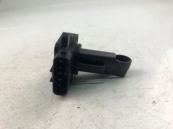 Débitmètre Mazda 3 BK OEM 17137429 - Utilisé image 3