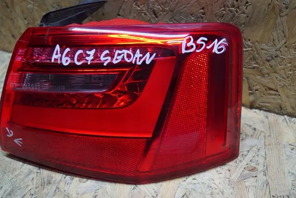 Lámpara Trasera Derecha Audi A6 C7 Sedán image 4