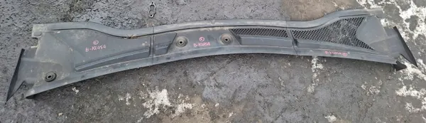 Mercedes B-klass W246 övre vindrutslist OEM A2468300900 image 2