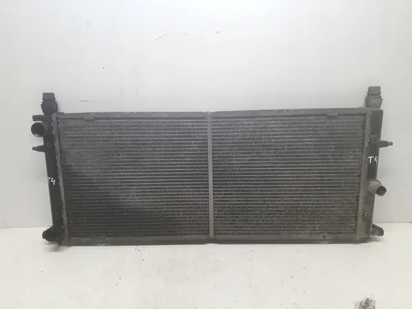 Radiador de agua VW Transporter T4 1.9 D 701121253B image 2