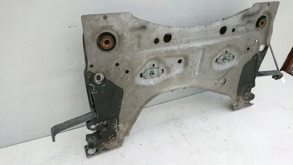 Renault Zoe Motorfäste OEM sanki zoe belka image 5
