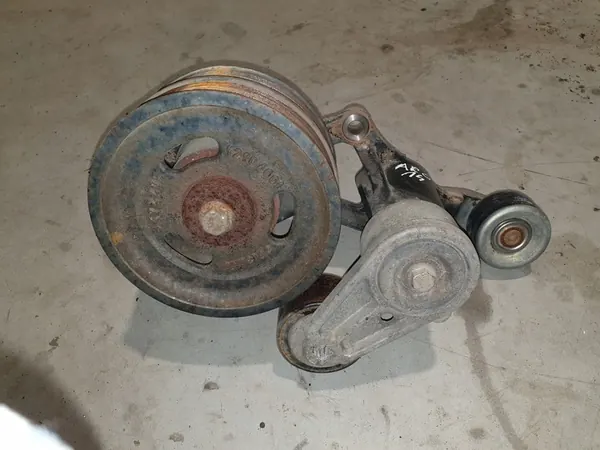 ACTROS MP4 AROCS Suporte de Polia Dupla OEM image 1