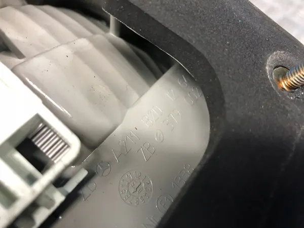 Rechter achterlicht MERCEDES-BENZ E (W211) A2118201264 image 8