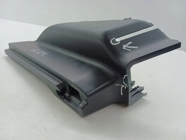 Soporte Rodillo Maletero Lexus NX 2017 OEM 6473478010 image 3
