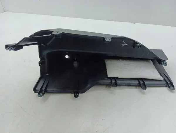 Soporte Rodillo Maletero Lexus NX 2017 OEM 6473478010 image 7