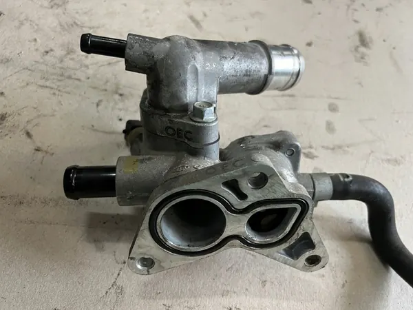 KIA PROCEED CEED III 1.0 T-GDI Tuyau de Tête image 2