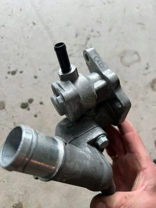 KIA PROCEED CEED III 1.0 T-GDI Tuyau de Tête image 6