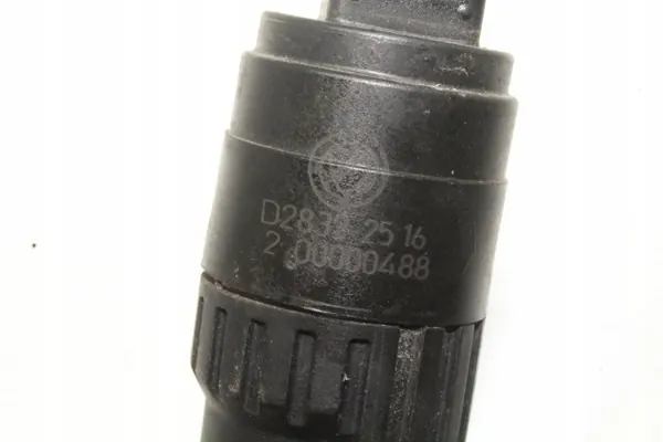 Maserati Ghibli 2017 Frontscheibenwaschpumpe OEM D28322516 image 4