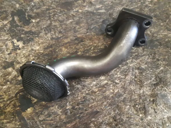 Bomba de aceite Audi Q7 4.2 TDI OEM 057115252E - Usado image 5