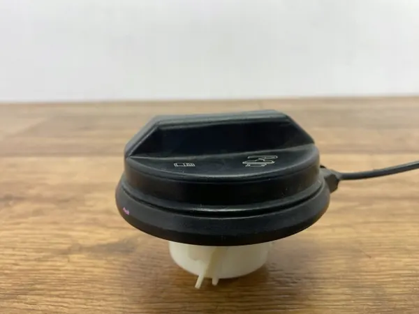 Bouchon de remplissage OEM korekc6 pour Chevrolet Corvette C6 image 4