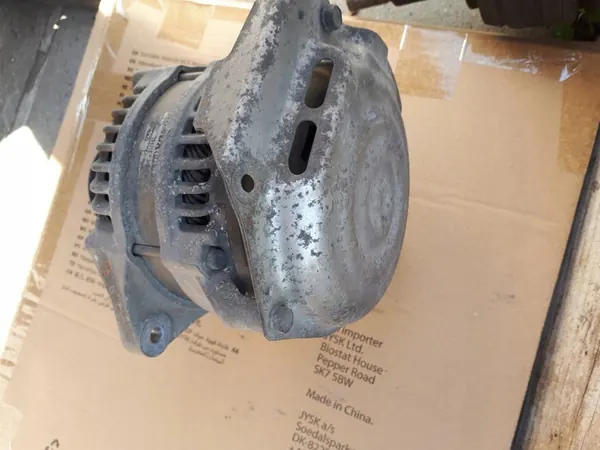 Honda Accord VIII 2.0 08-14 Vaihtovirtageneraattori 104210-5370 image 3