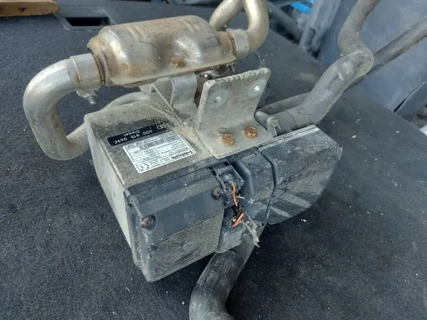 AUDI A8 D2 Webasto Thermo Top Z 4D0815069F image 3