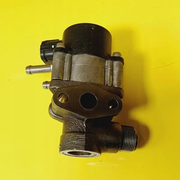 EGR-venttiili Nissan Primera 2000 147105M001 image 5