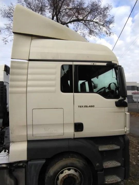 Cabina MAN TGX 26.460 Euro 6 usada - MAN OE image 3