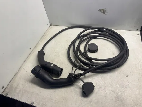 Nissan Leaf II Ladekabel OEM 296M45SH1B image 2
