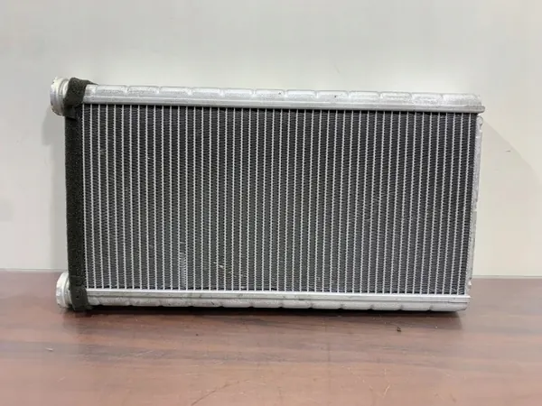 Chauffage Toyota RAV4 OEM FBZ28716 - État Utilisé image 2