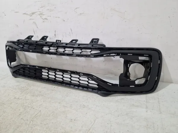 Grille de pare-chocs avant VW UP OEM 1S0853677F Occasion image 3