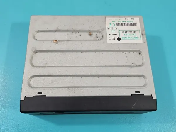 Changer CD Lexus RX II 03-08 OEM 86841-48060 image 3