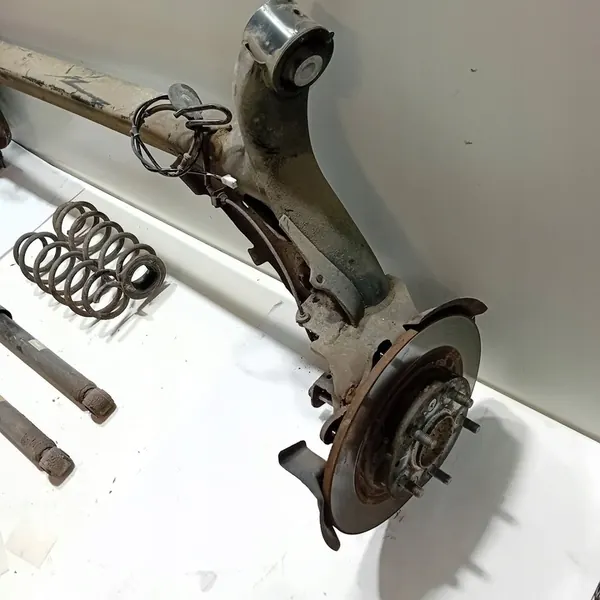 MAZDA CX-3 14- Komplett Bakaxel OEM D10E28B0XE image 8