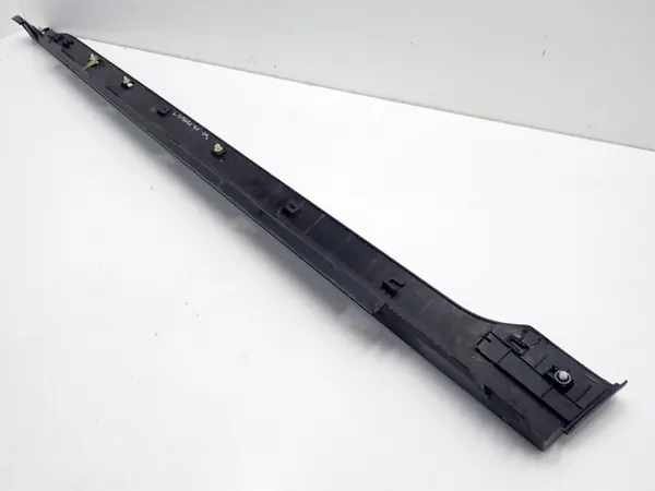 OEM C10010054 Oikea kynnyssuoja Subaru XV:lle image 10