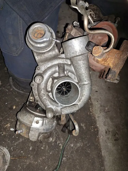 Turboalimentador Renault Master III H8201393207 image 3